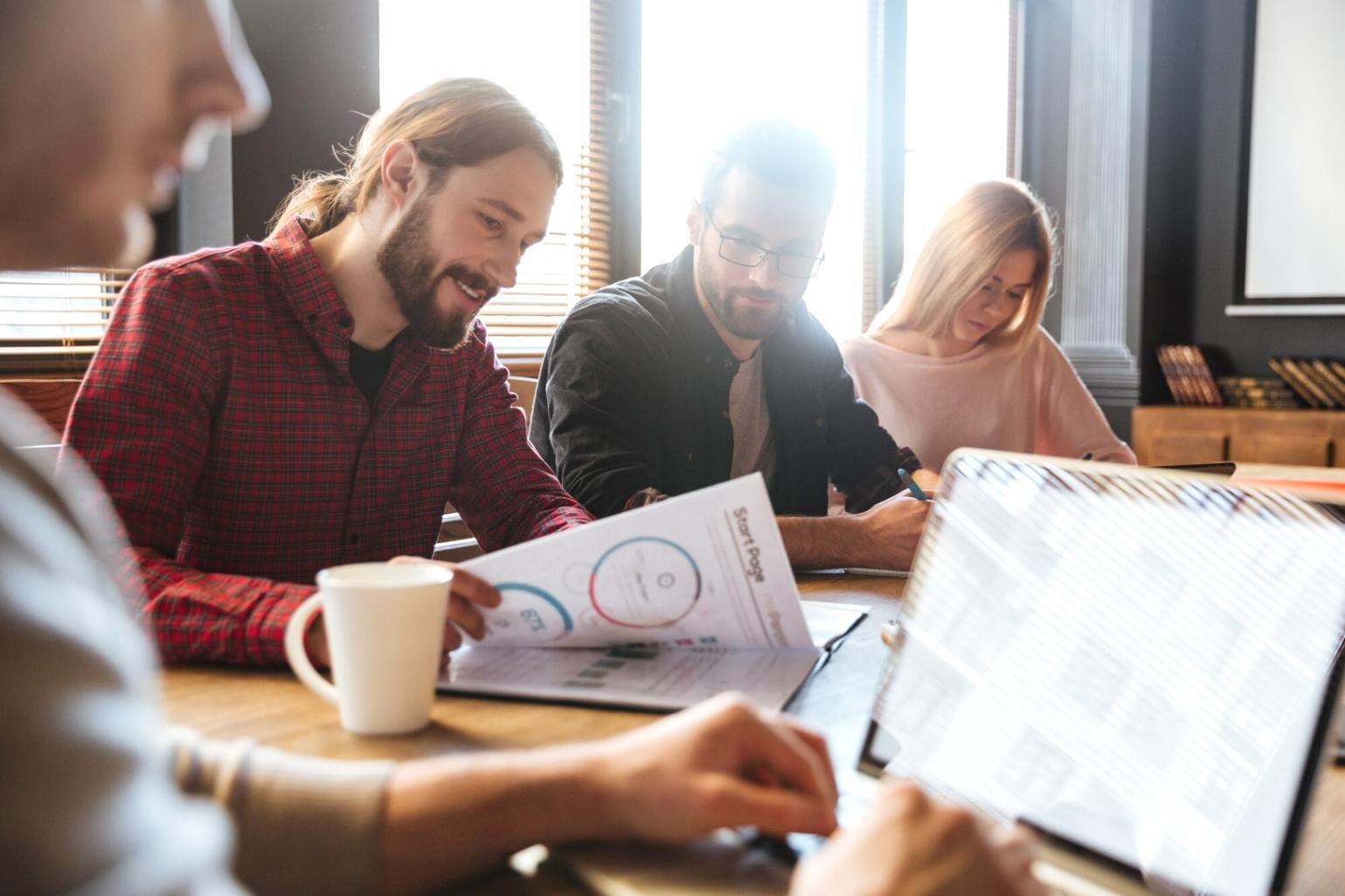 Échange entre formateur et participants